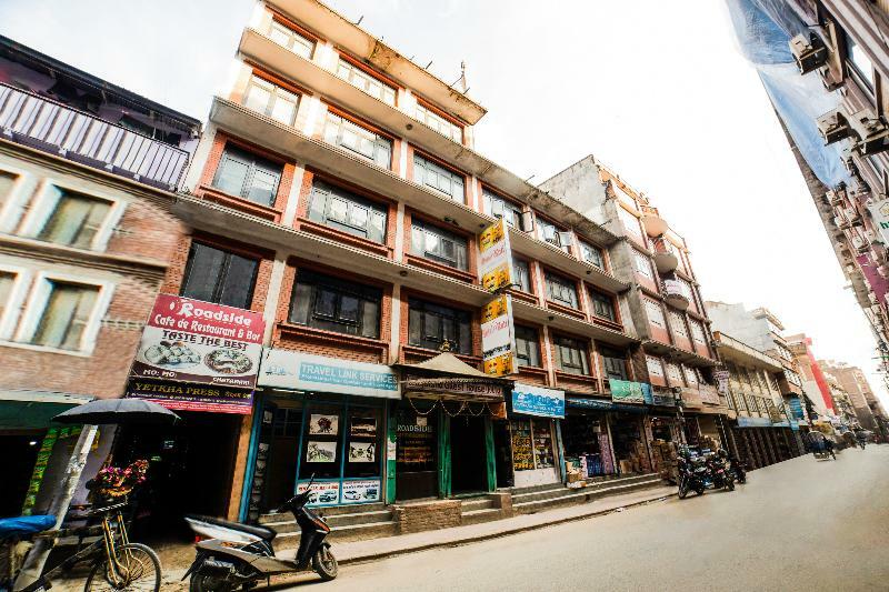 Oyo 239 Hotel Kuti Kathmandu Exterior photo