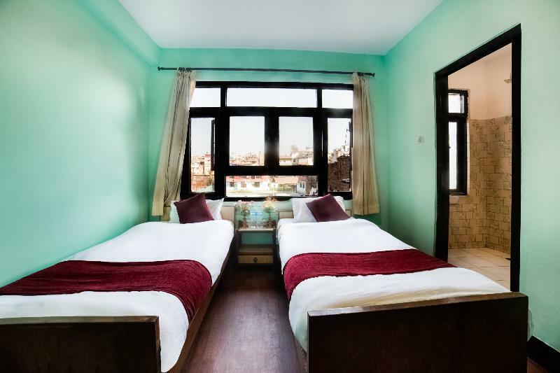 Oyo 239 Hotel Kuti Kathmandu Exterior photo